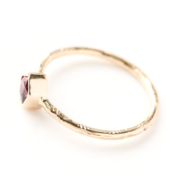 Rhodolite Garnet & 14k gold ring - The Estelle Ring